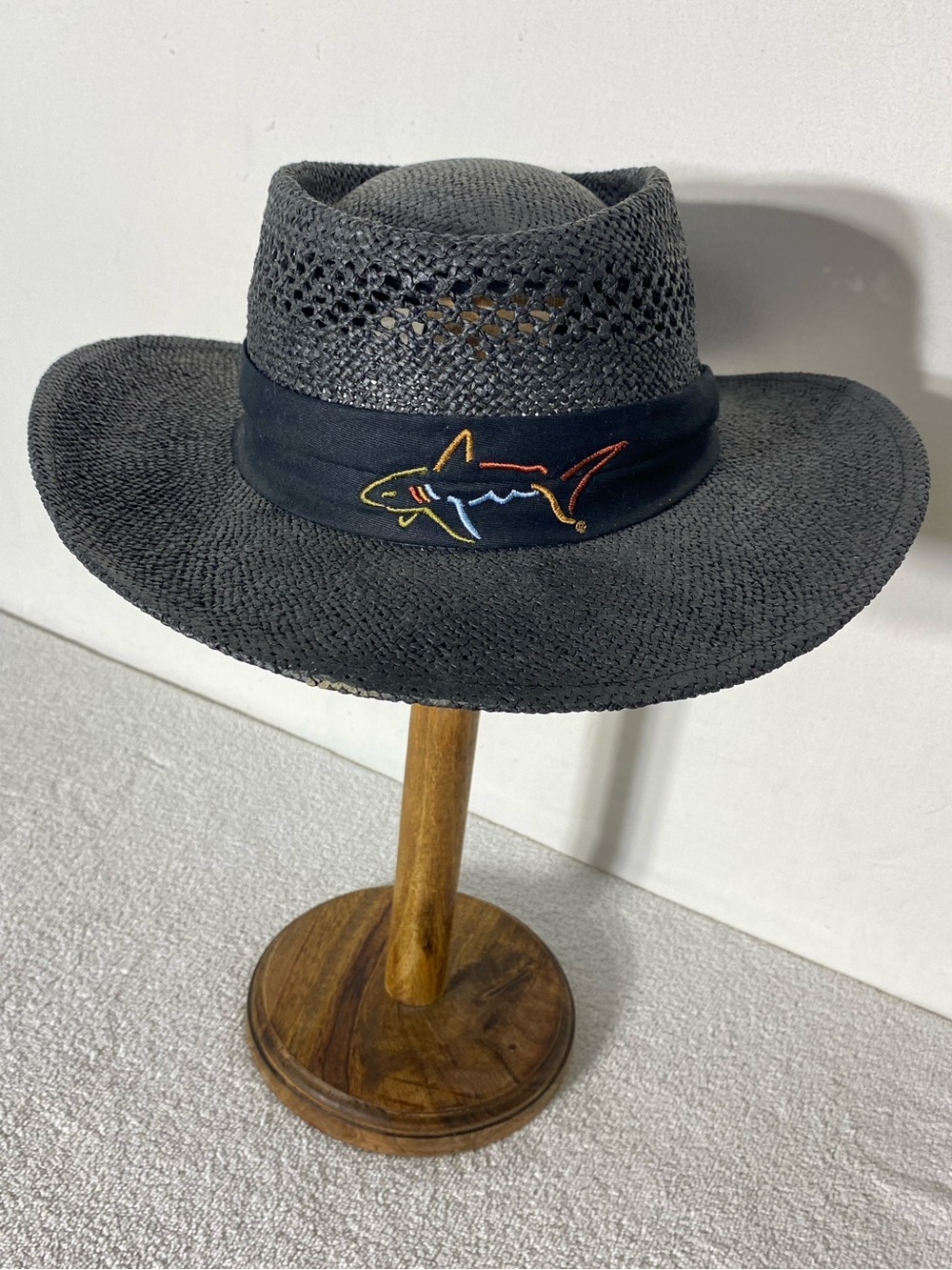 Greg Norman Signature Black Paper Straw Wide Brim Golf Sun Hat Coastal Festival